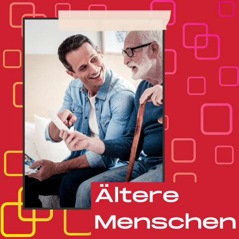 Junger Mann mit Senior am Bett sitzend