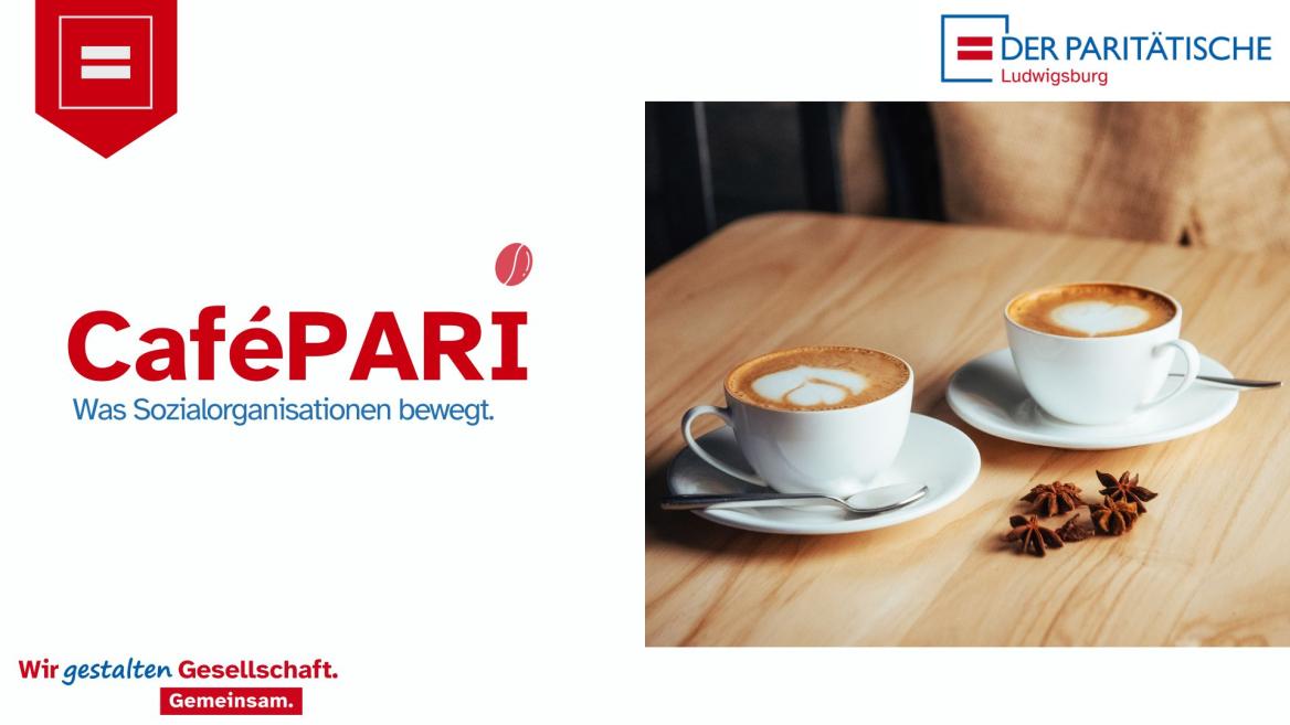 Zwei Kaffeetassen auf einem Tisch